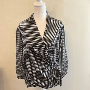 Chenault navy cream patterned long sheer sleeve blouse Size 2X New